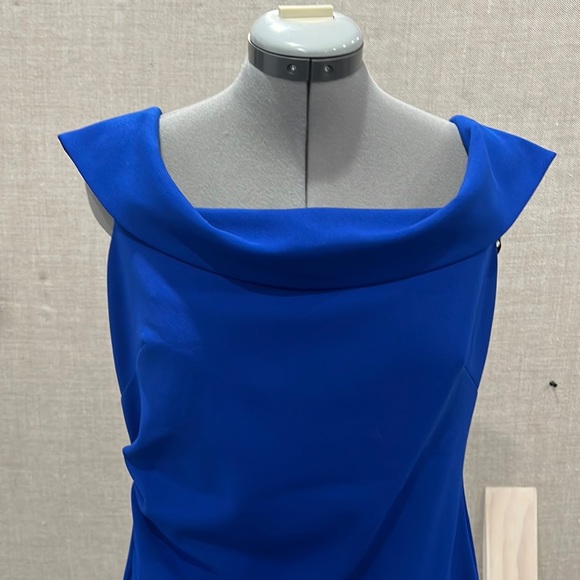Royal blue dress - Picture 1 of 9